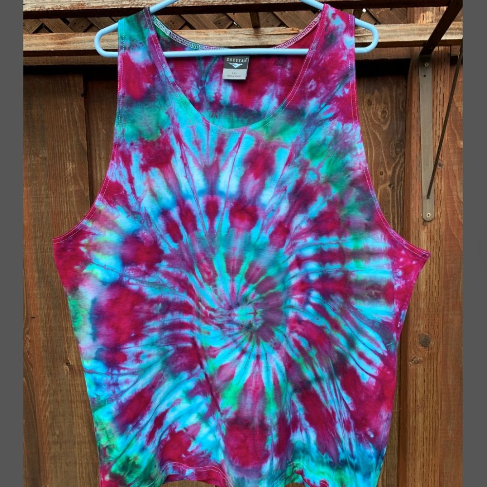 XXL tie dye swirl tank top